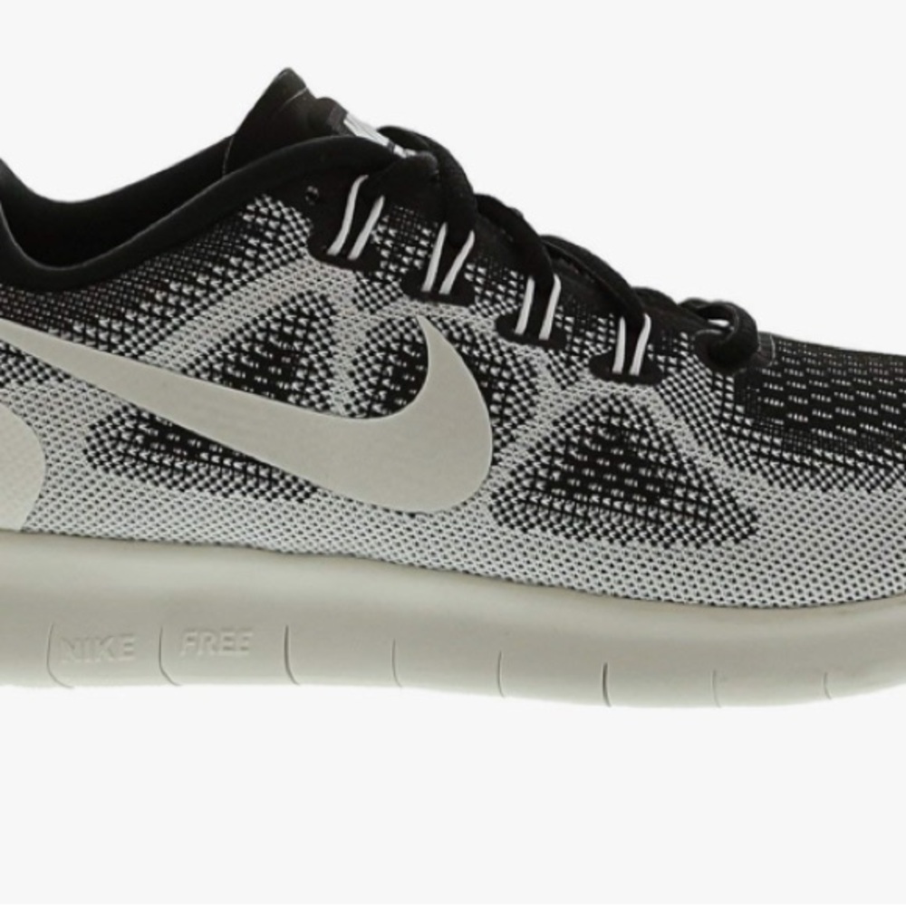 Nike Womens FREE rn Black and White Athletic Sneakers - Picture 3 of 5